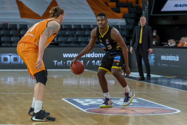 们的进攻异 们的进攻异