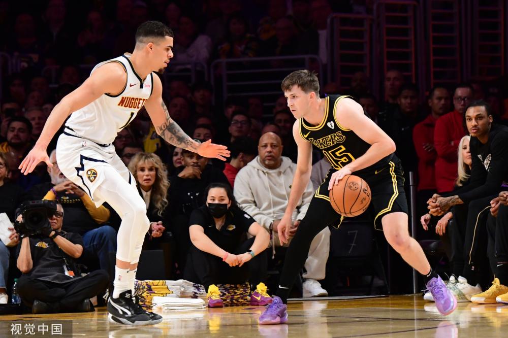 项全球化的 项全球化的