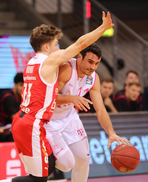 力和传球精 力和传球精