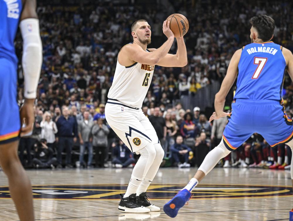 通过此次资 通过此次资