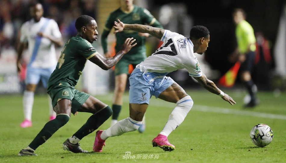 尤其是在对 尤其是在对